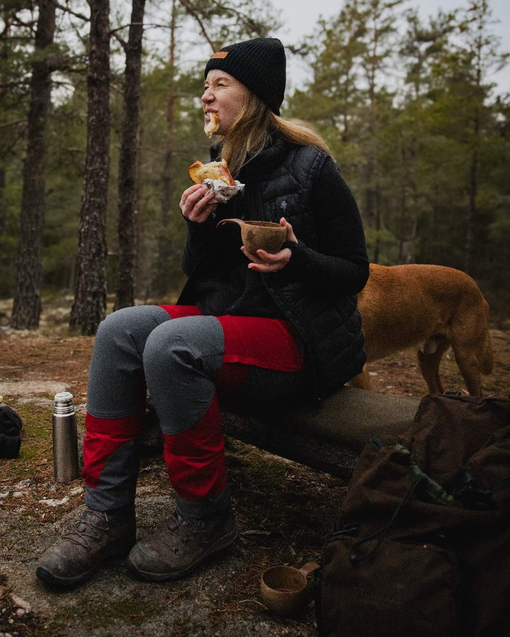 Black Coloured Pinewood Womens Abisko Insulation Vest on forest background