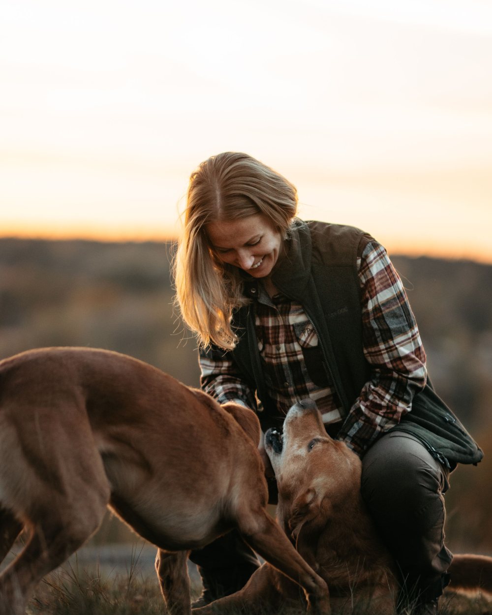 Bordeaux Beige Coloured Pinewood Womens Prestwick Exclusive Shirt on outdoor background