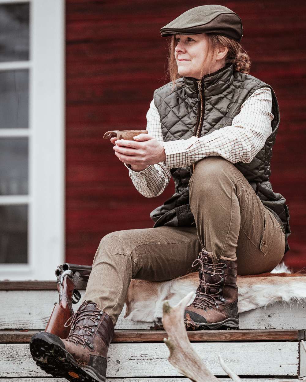 Hunting Olive Coloured Pinewood Womens Serengeti Trousers on outdoor background