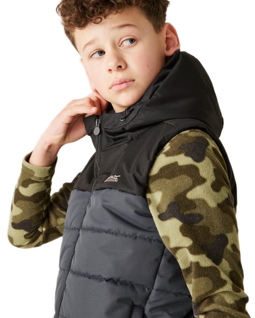 Black Sealgrey Coloured Regatta Childrens Lofthouse Bodywarmer Gilet on white background