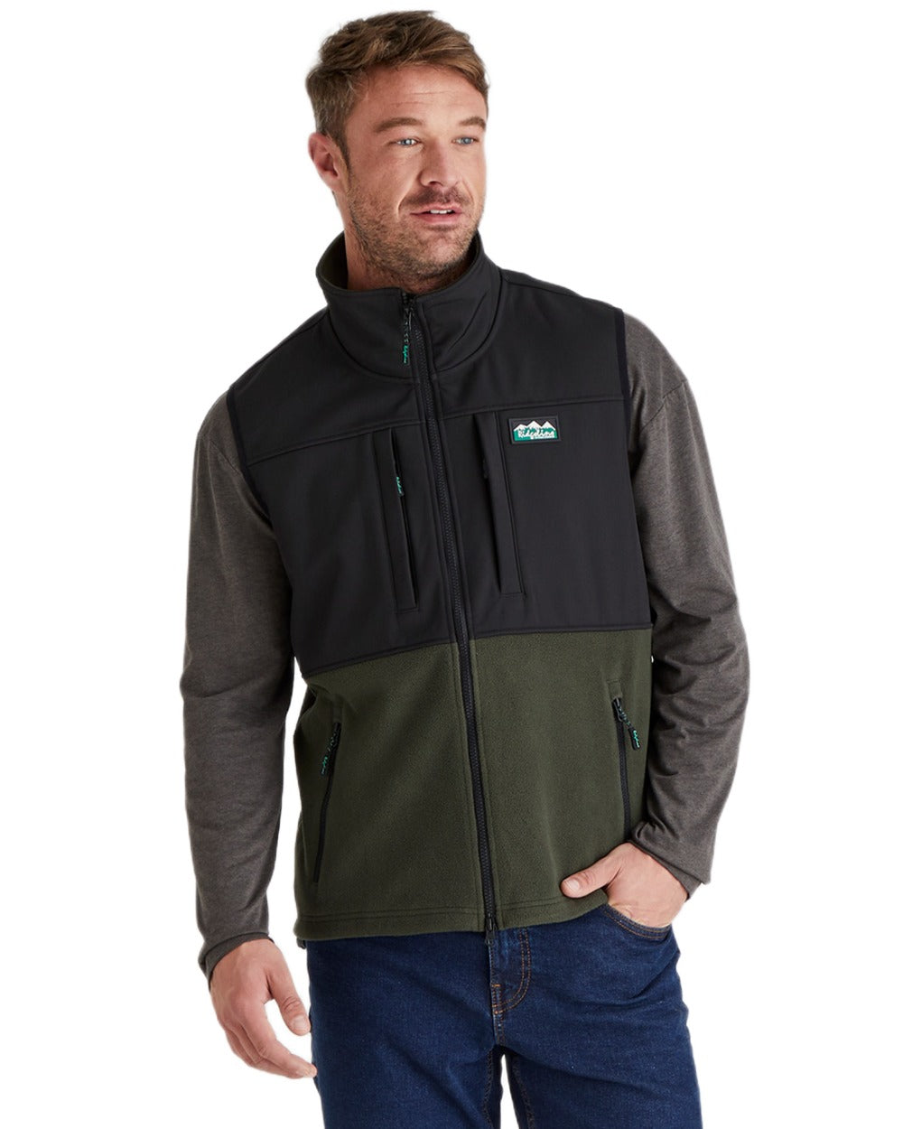 Deep Forest Black coloured Ridgeline Hybrid Fleece Gilet on white background