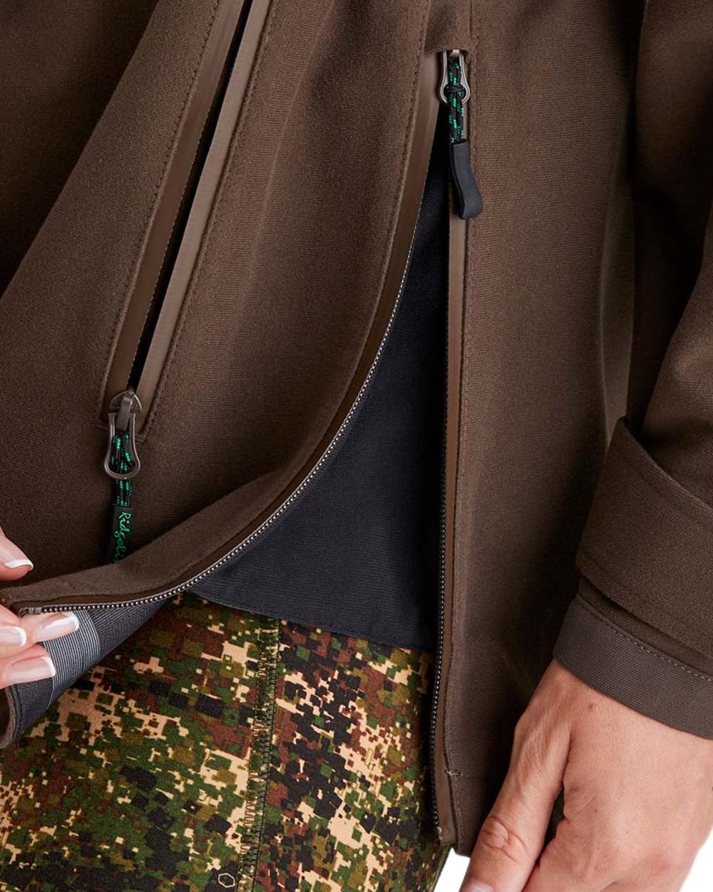 Bark Coloured Ridgeline Ladies Monsoon Classic Jacket on white background