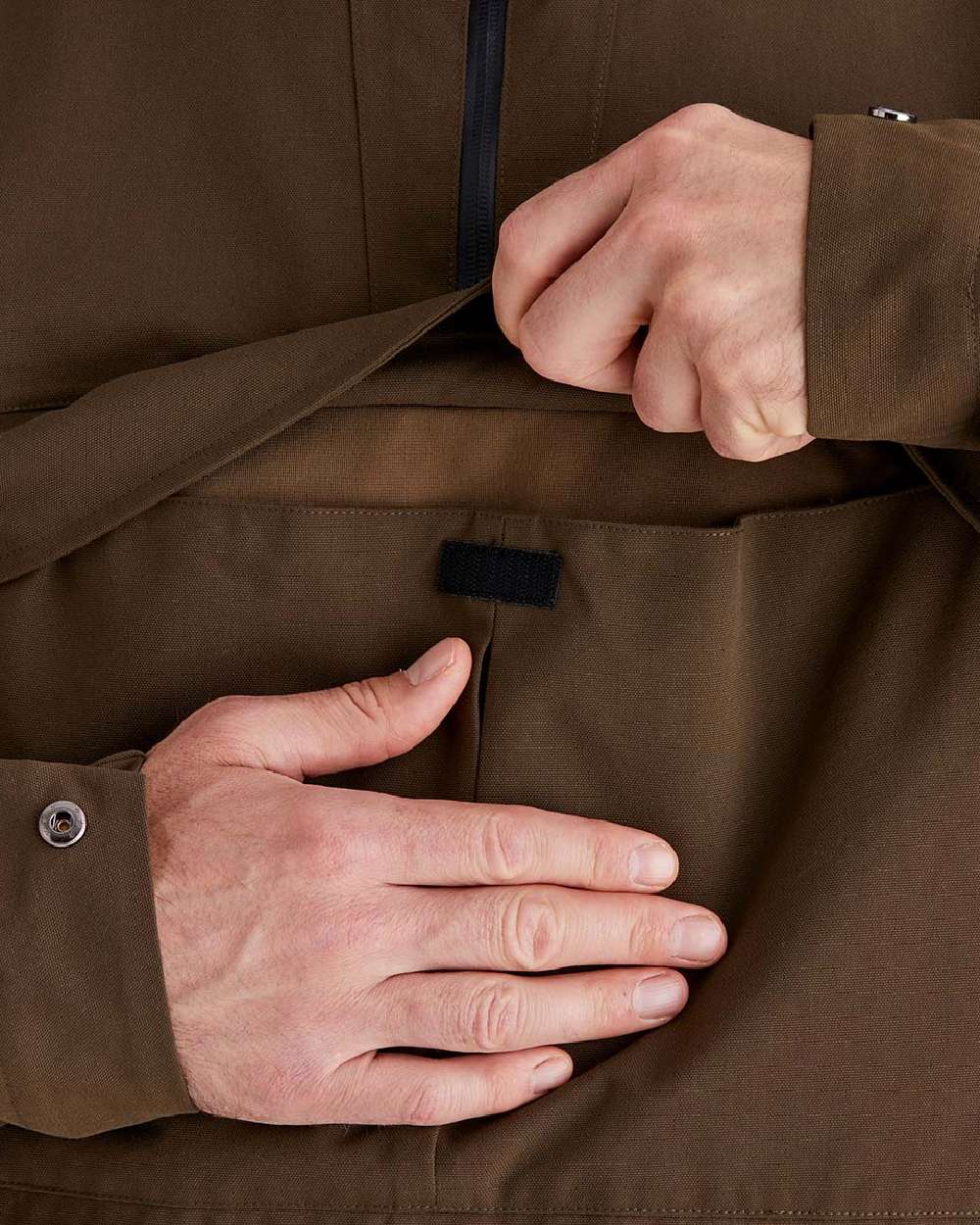 Bark Deep Forest Coloured Ridgeline Mens Cambrian Smock on white background