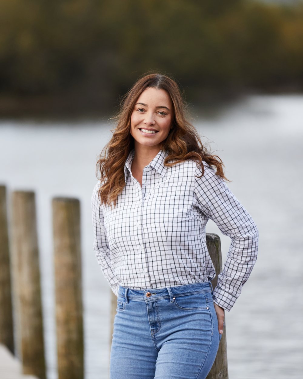 Deep Forest Smokey Olive coloured Ridgeline Womens Sedgebrook Shirt on blurry background