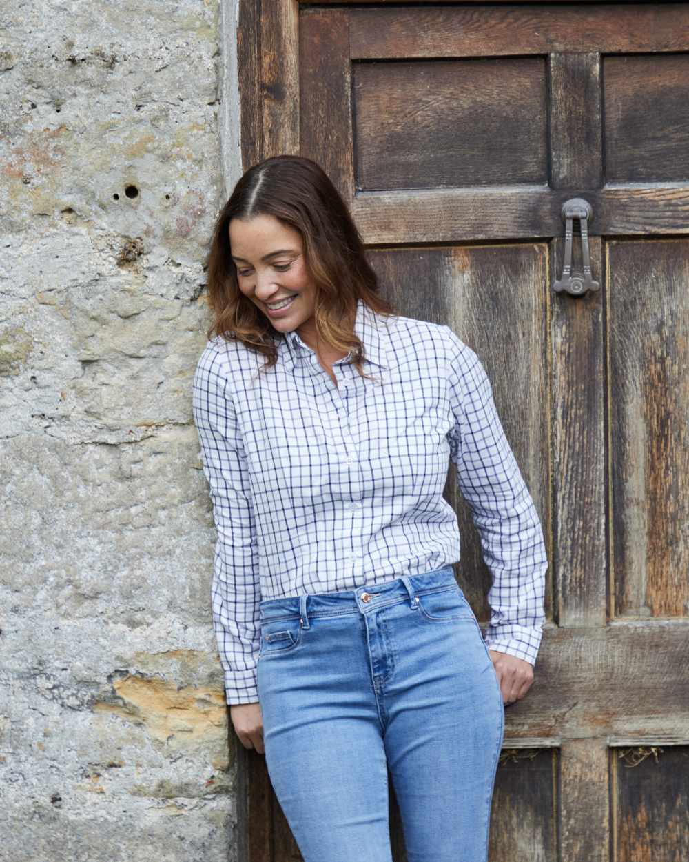 Navy Storm coloured Ridgeline Womens Sedgebrook Shirt on door background