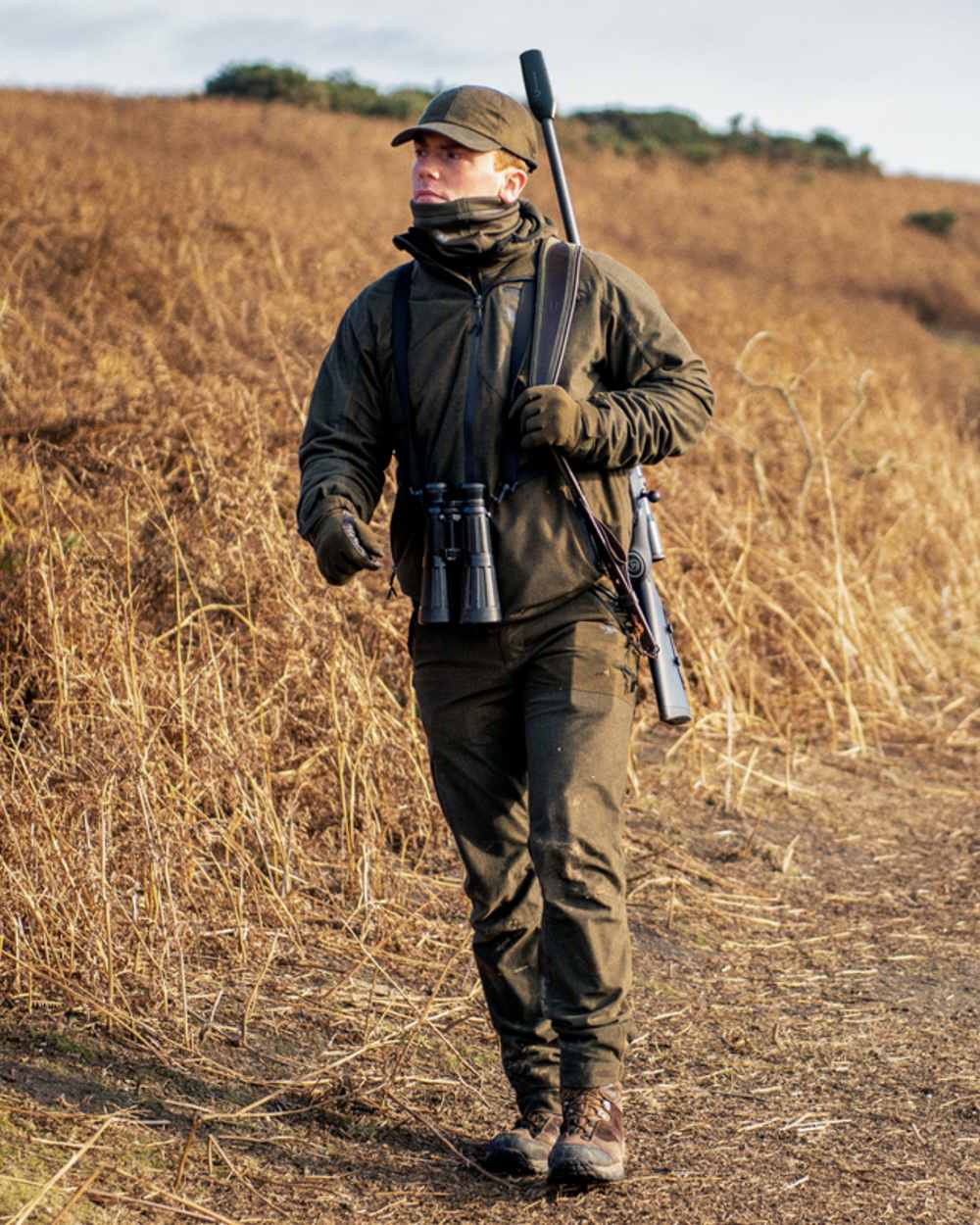 Pine Green Melange coloured Seeland Avail Jacket on forest background