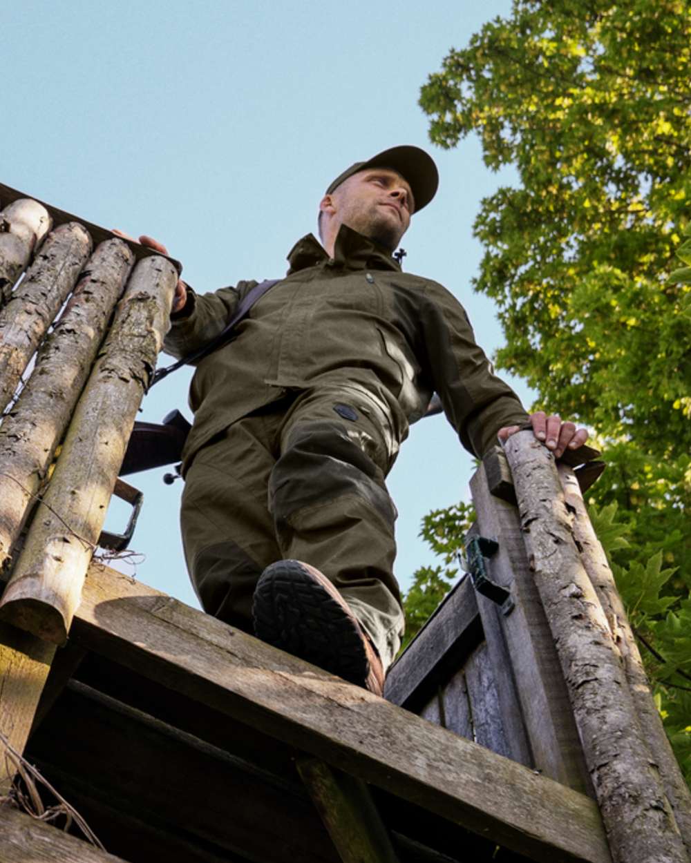 Pine Green Coloured Seeland Key-Point Active II Jacket on forest background