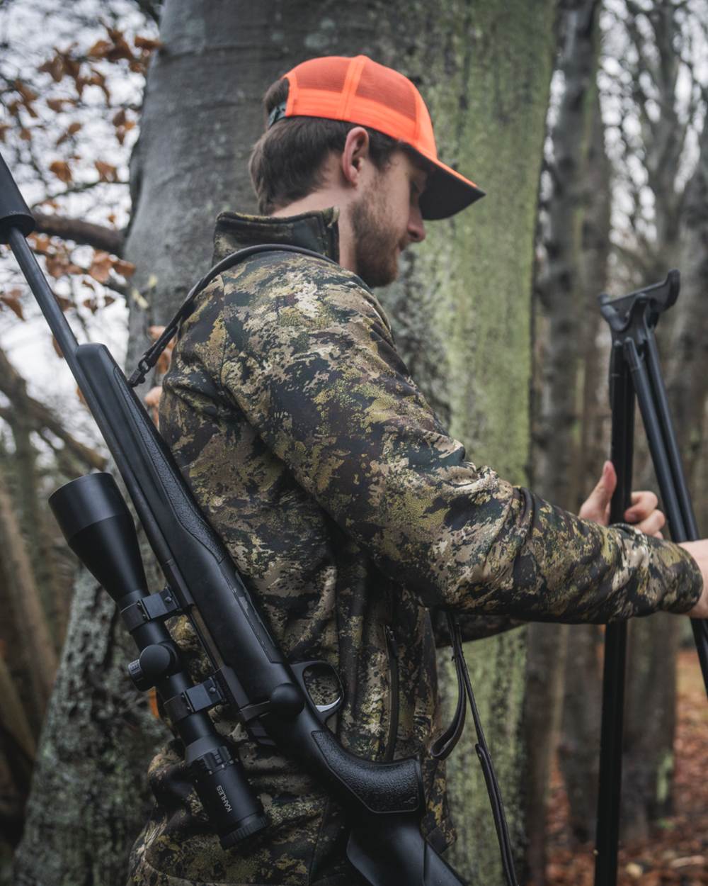 InVIS MPC Green Coloured Seeland Mens Tidal Camo Fleece Jacket on forest background