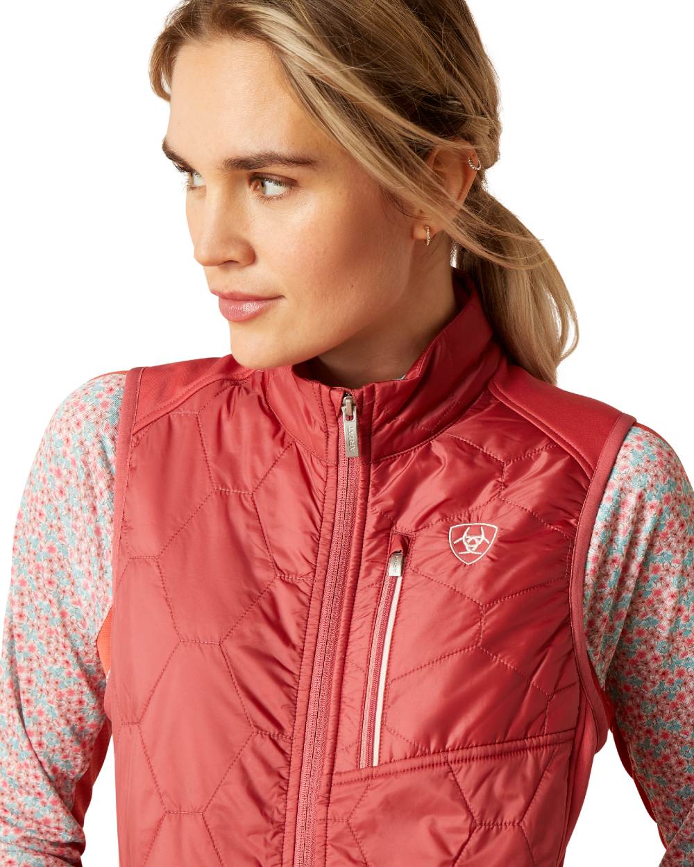 Slate Rose Coloured Ariat Womens Fusion Insulated Vest On A White Background