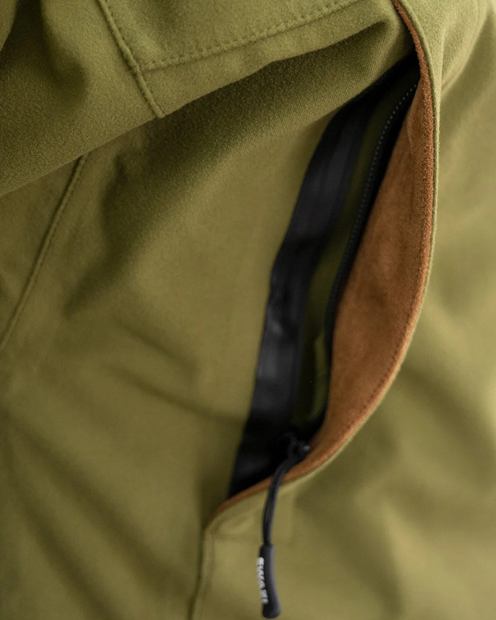Tussock Green Coloured Swazi Wapiti Xp Jacket On A White Background