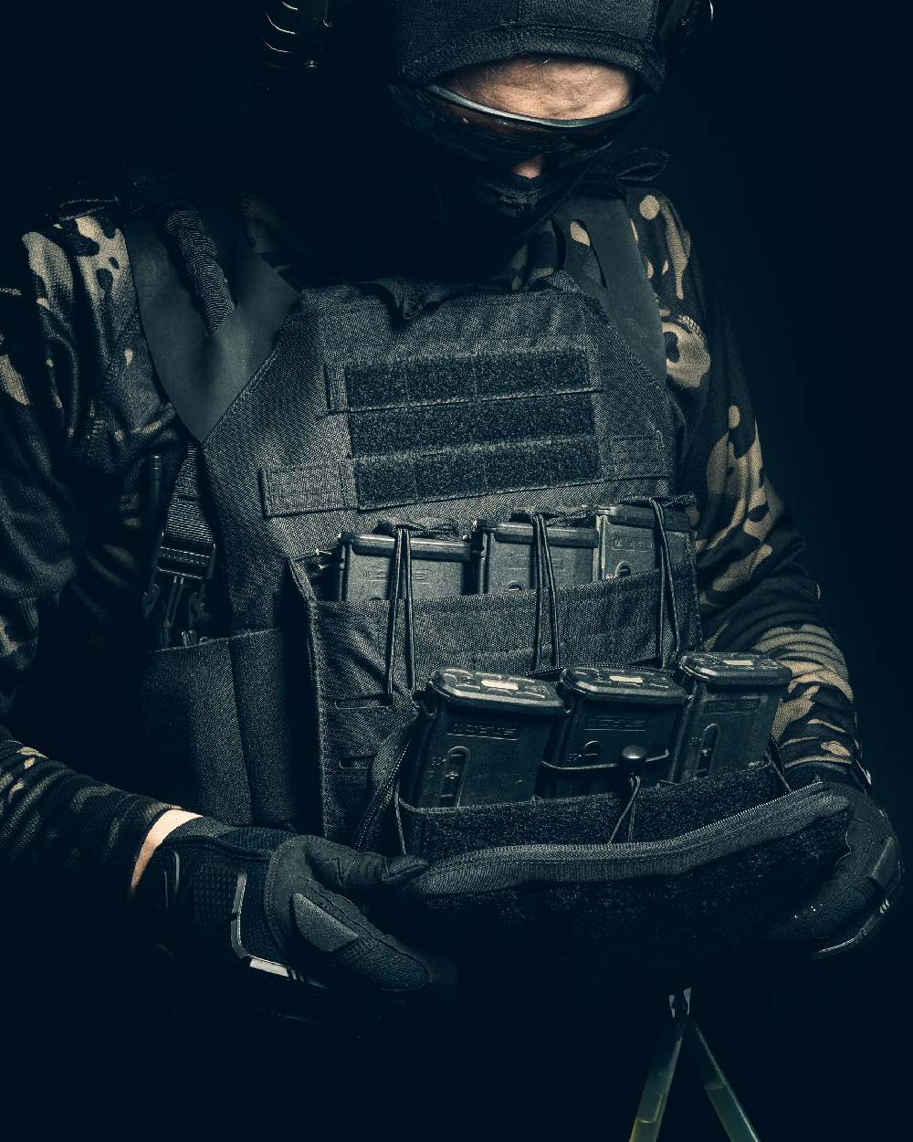 Black Coloured Viper VX Lazer Mag/Admin Panel on blurry background