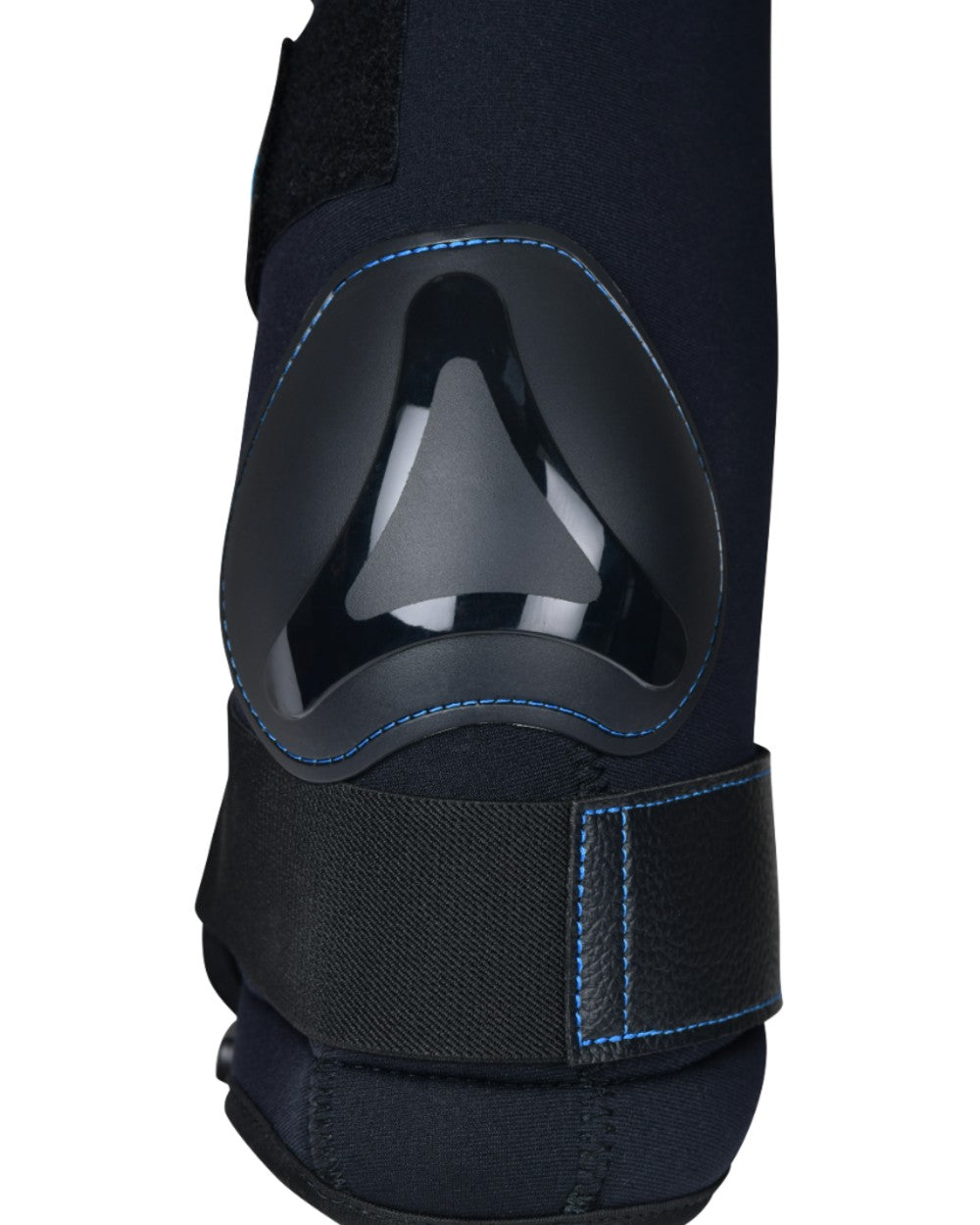 Black Coloured WeatherBeeta Therapy-Tec II Ultra Cool Ice Boots on white background