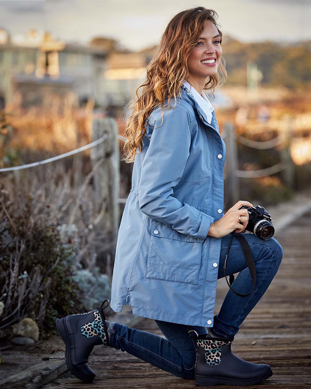Bluefin coloured Ariat Womens Atherton Jacket on Scenic Trail background 
