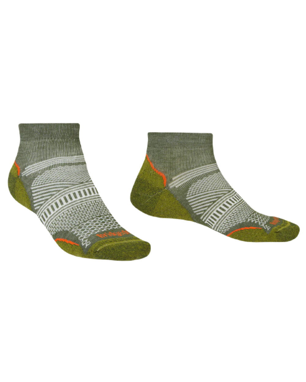Green Coloured Bridgedale Mens Ultra Light T2 Coolmax Performance Low Socks On A White Background 