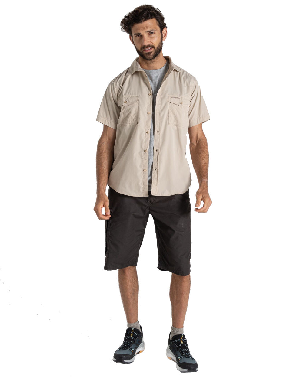 Oatmeal Coloured Craghoppers Mens Kiwi Short Sleeved Shirt On A White Background