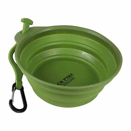 Dog Bowls Green collapsible Jack Pyke dog's water bowl. 