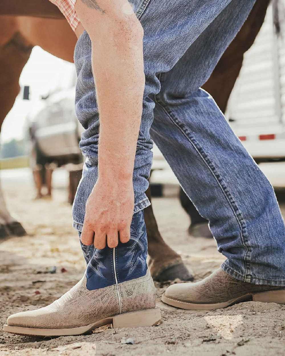 Buffalo Tan Fog Coloured Durango Mens Rebel Pro Lite Western Boots on Outdoor Background