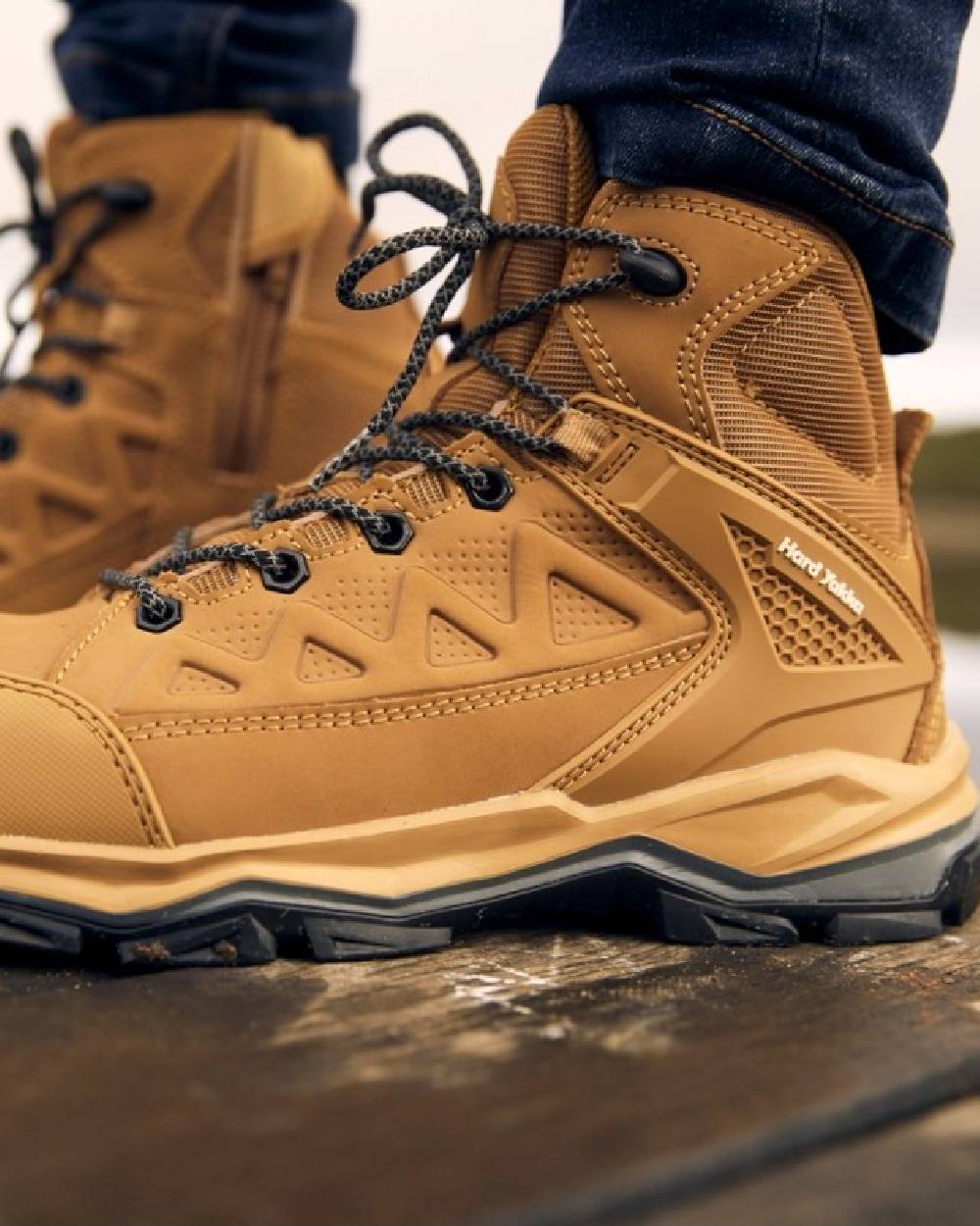 Wheat Coloured Hard Yakka Mens Atomic PR Hybrid Side Zip Safety Boots on Outdoor Background