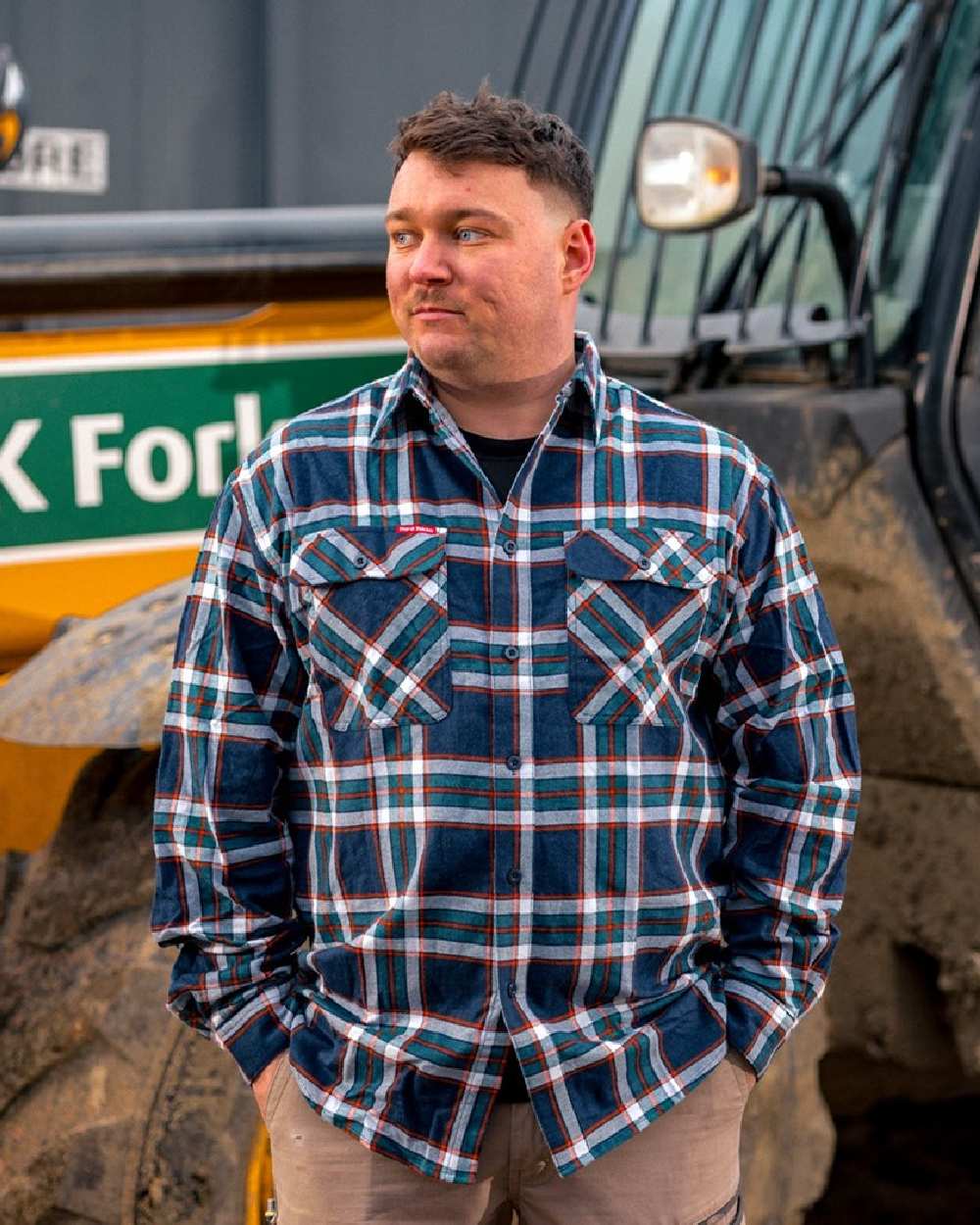 Navy Coloured Hard Yakka Mens Lightweight Check Flannel Shirt on Outdoor Background