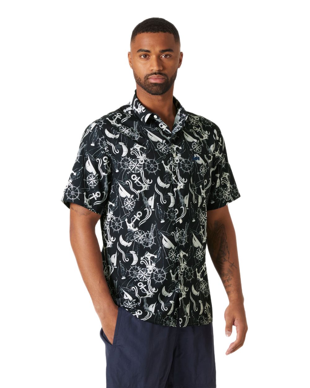 Navy Nautical Aop Coloured Helly Hansen Mens Fjord Quick Dry Short Sleeve Shirt 2.0 on White Background