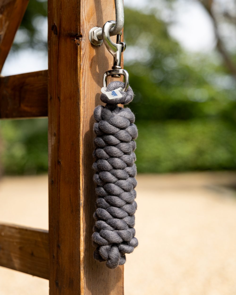 Cinder Coloured LeMieux Polycotton Leadrope On A Stable Background