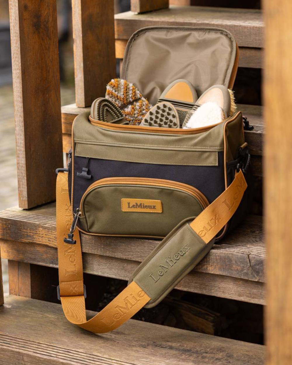 Alpine Coloured LeMieux ProKit Lite Grooming Bag On A Stable Background