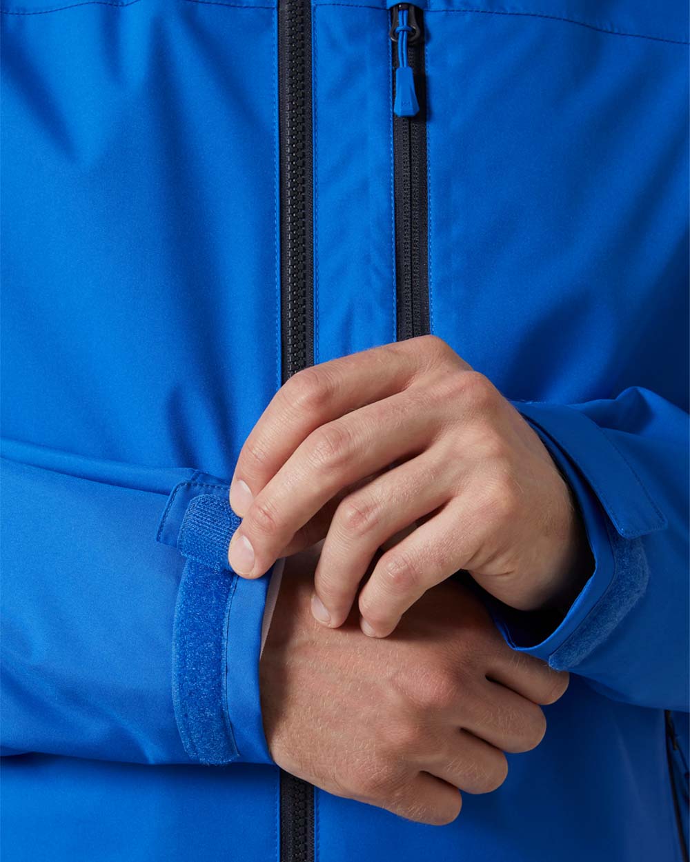 Cobalt 2.0 coloured Helly Hansen Mens Crew Hooded Midlayer Jacket on white background