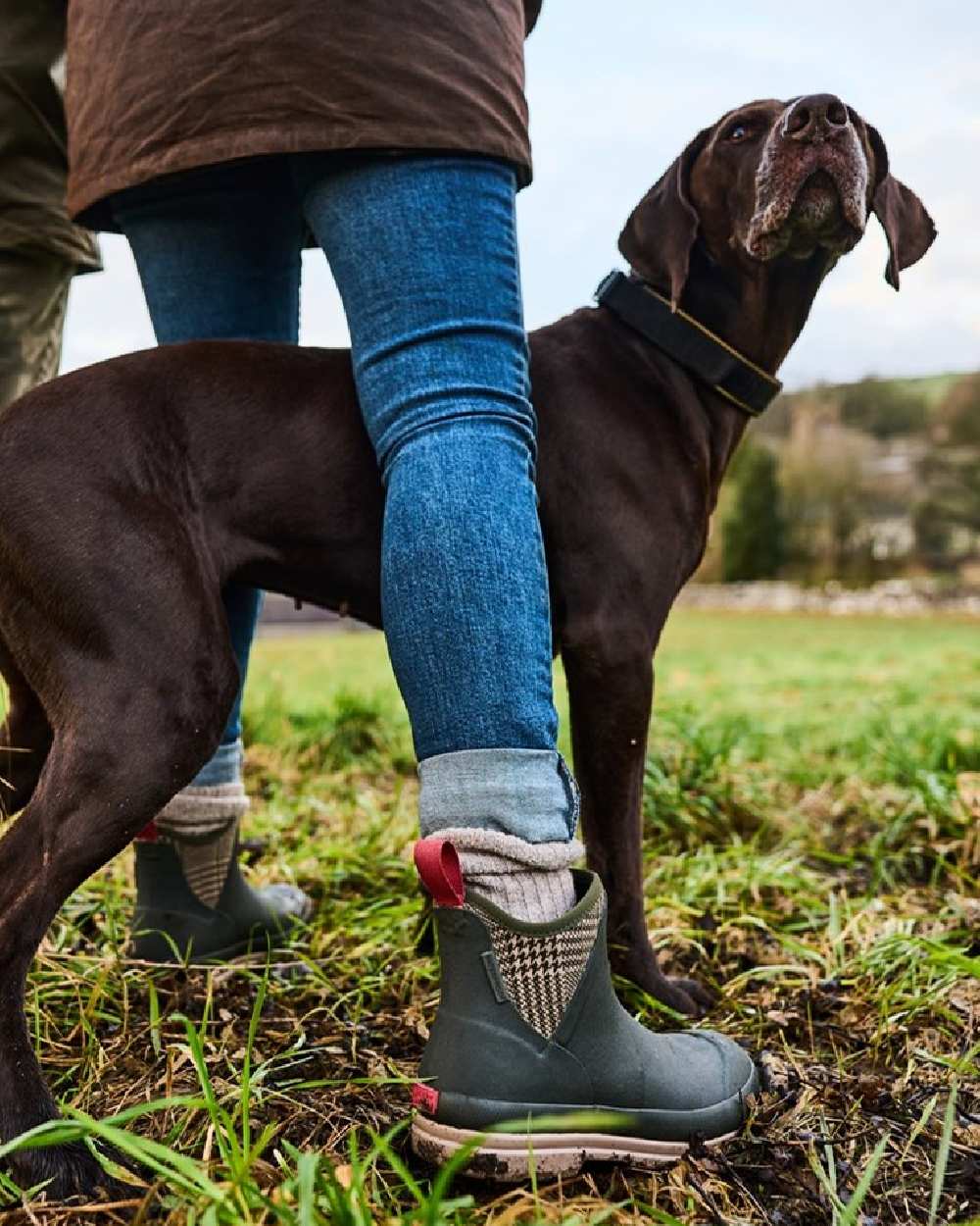 Moss Plaid Print Coloured Muck Boots Womens Originals Pull-On Ankle Boots on Outdoor Background