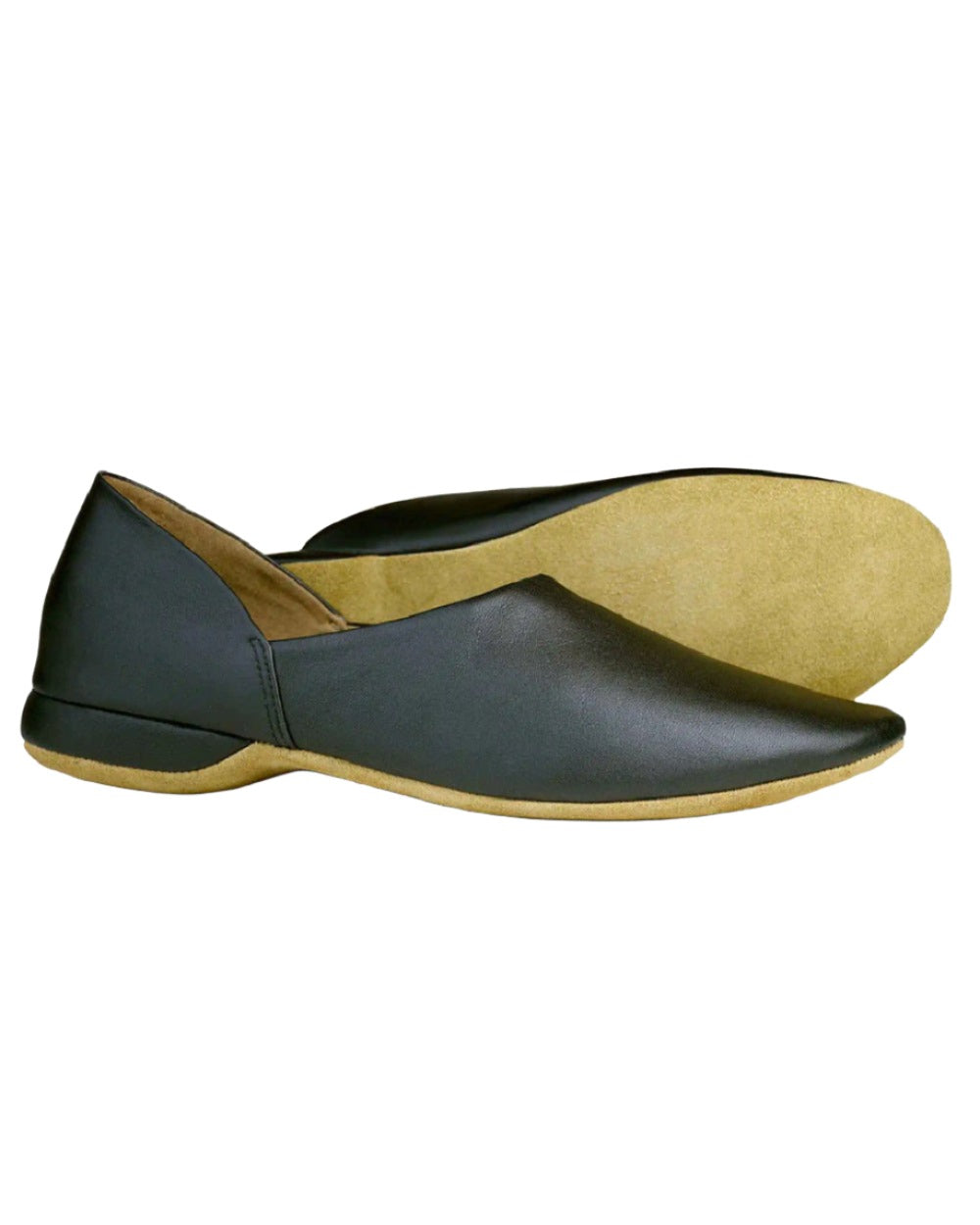 Black Coloured Orca Bay George Mens Slippers On A White Background