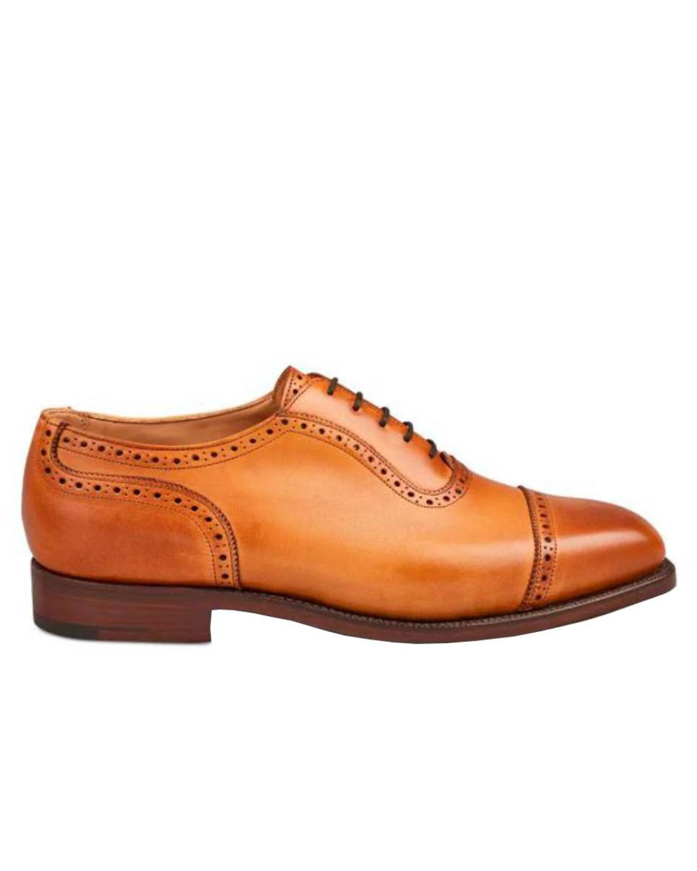 Burnished Coloured Trickers Belgrave Toecap Oxford City Shoe On A White Background