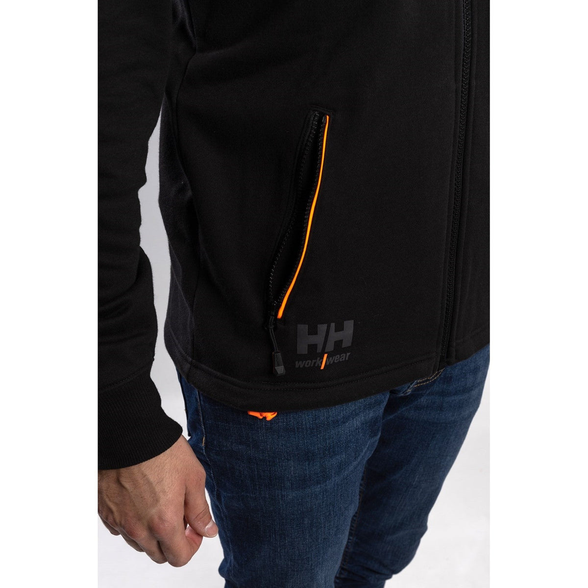 Helly Hansen Chelsea Evolution Hood in Black