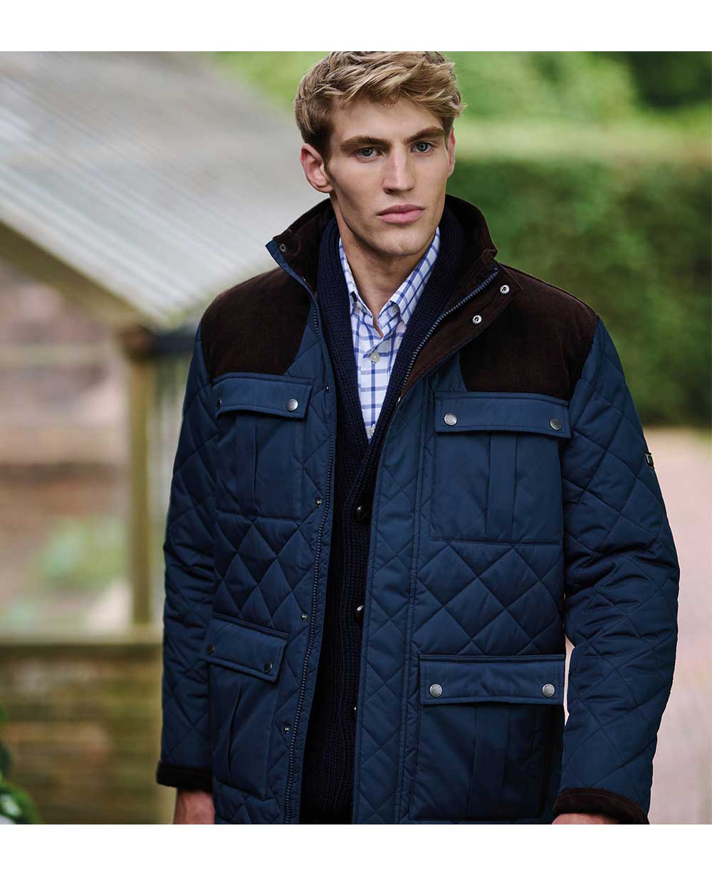 Regatta Padbury Quilted Jacket In Navy 