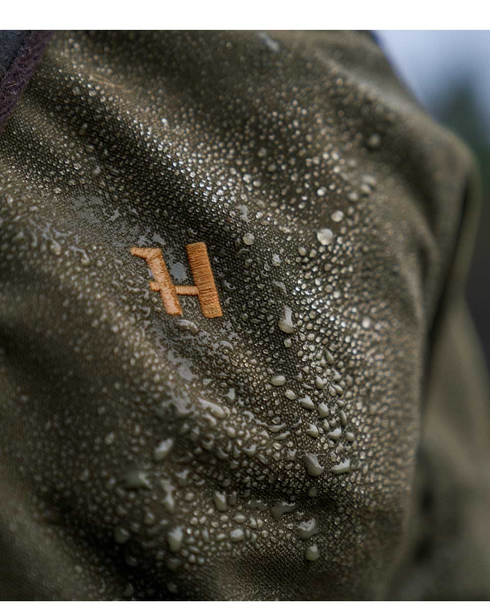 H Harkila logo. Harkila Pro Hunter Move 2.0 GTX Jacket is the ultimate jacket for the hunting