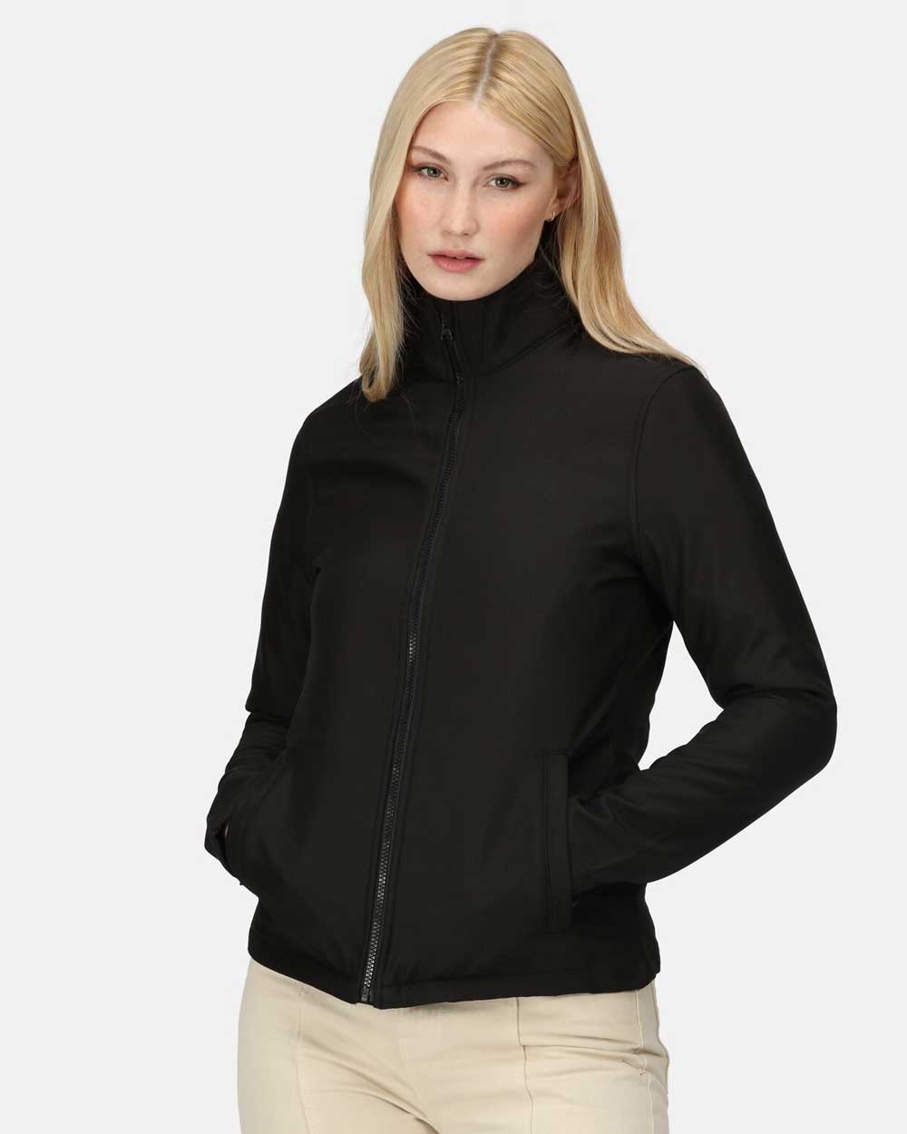 Regatta Womens Ablaze Printable Softshell Jacket in Black