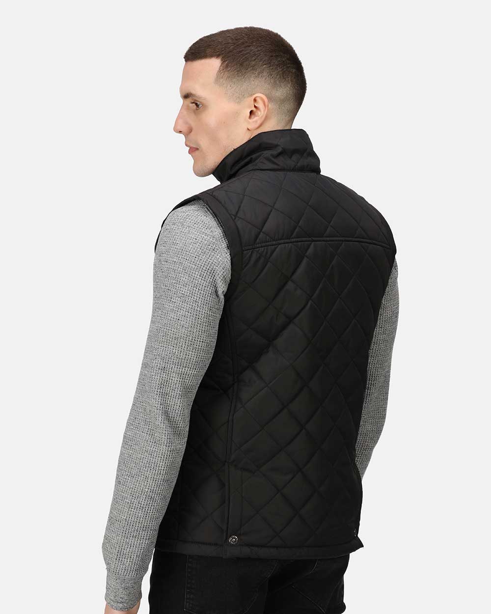 Regatta Tyler Diamond Quilt Bodywarmer in Black 