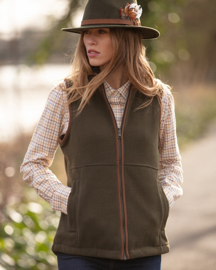 Women’s Country Clothing: Smart, Stylish And Practical