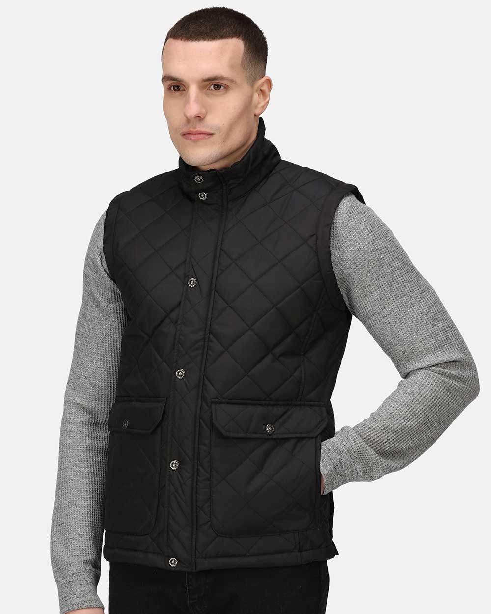 Regatta Tyler Diamond Quilt Bodywarmer in Black 