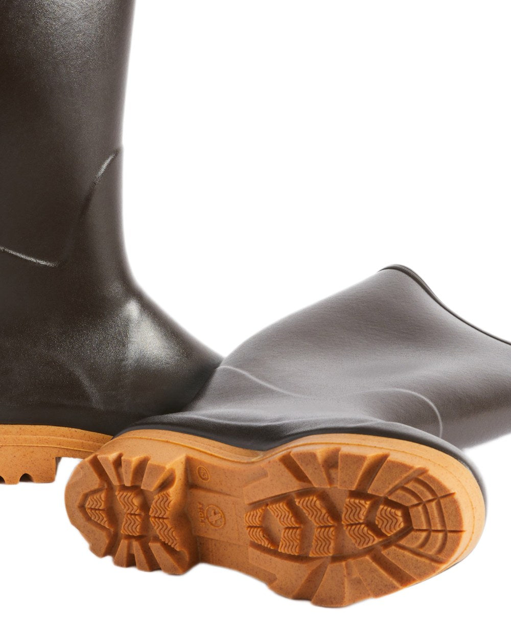 Brown coloured Aigle Womens Chambord Pro L2I Wellingtons on white background 