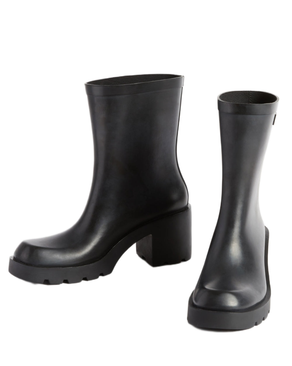 Noir coloured Aigle Womens Monceau Heeled Ankle Boots on white background 