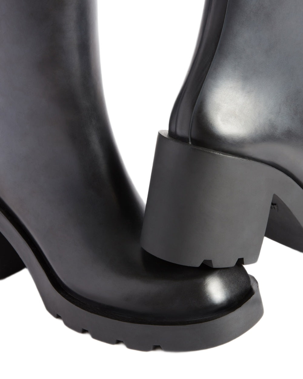 Noir coloured Aigle Womens Monceau Heeled Ankle Boots on white background 