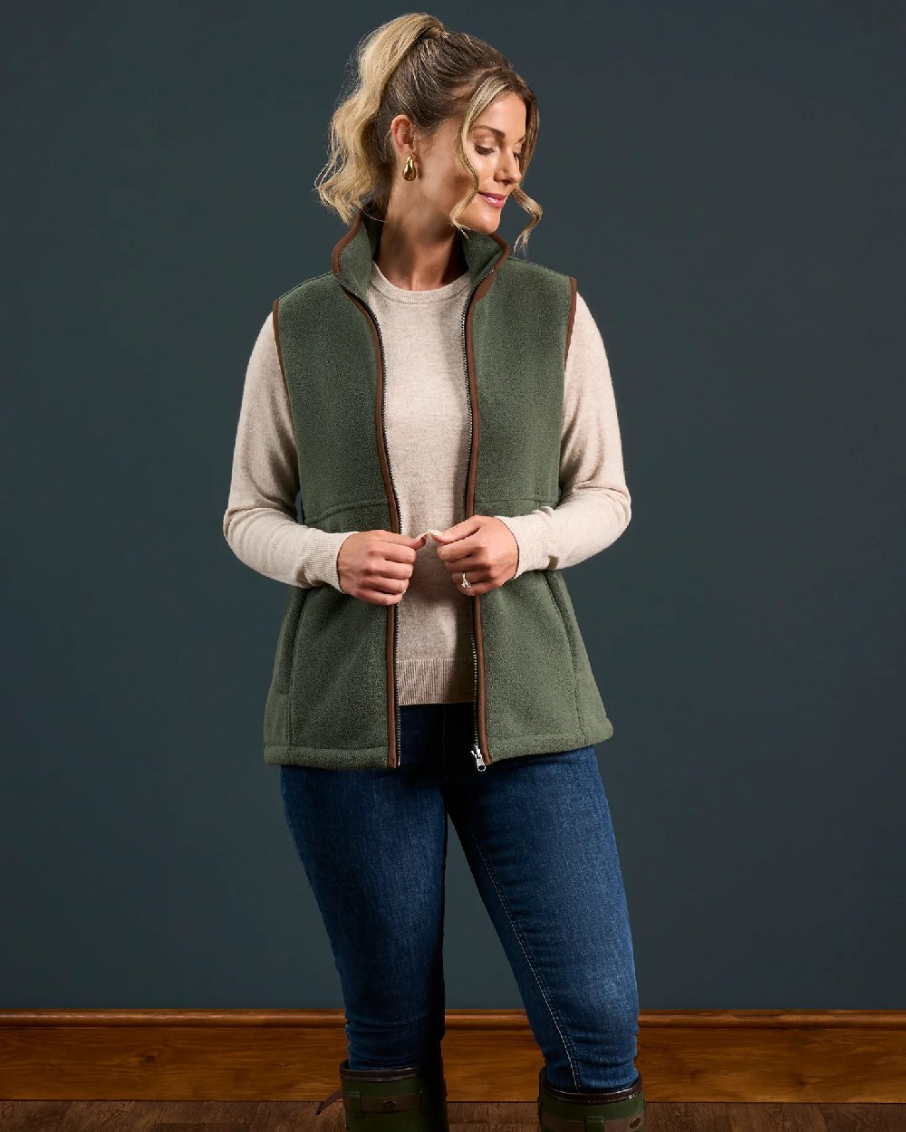 Cedar Coloured Alan Paine Aylsham Ladies Fleece Gilet on indoor background 