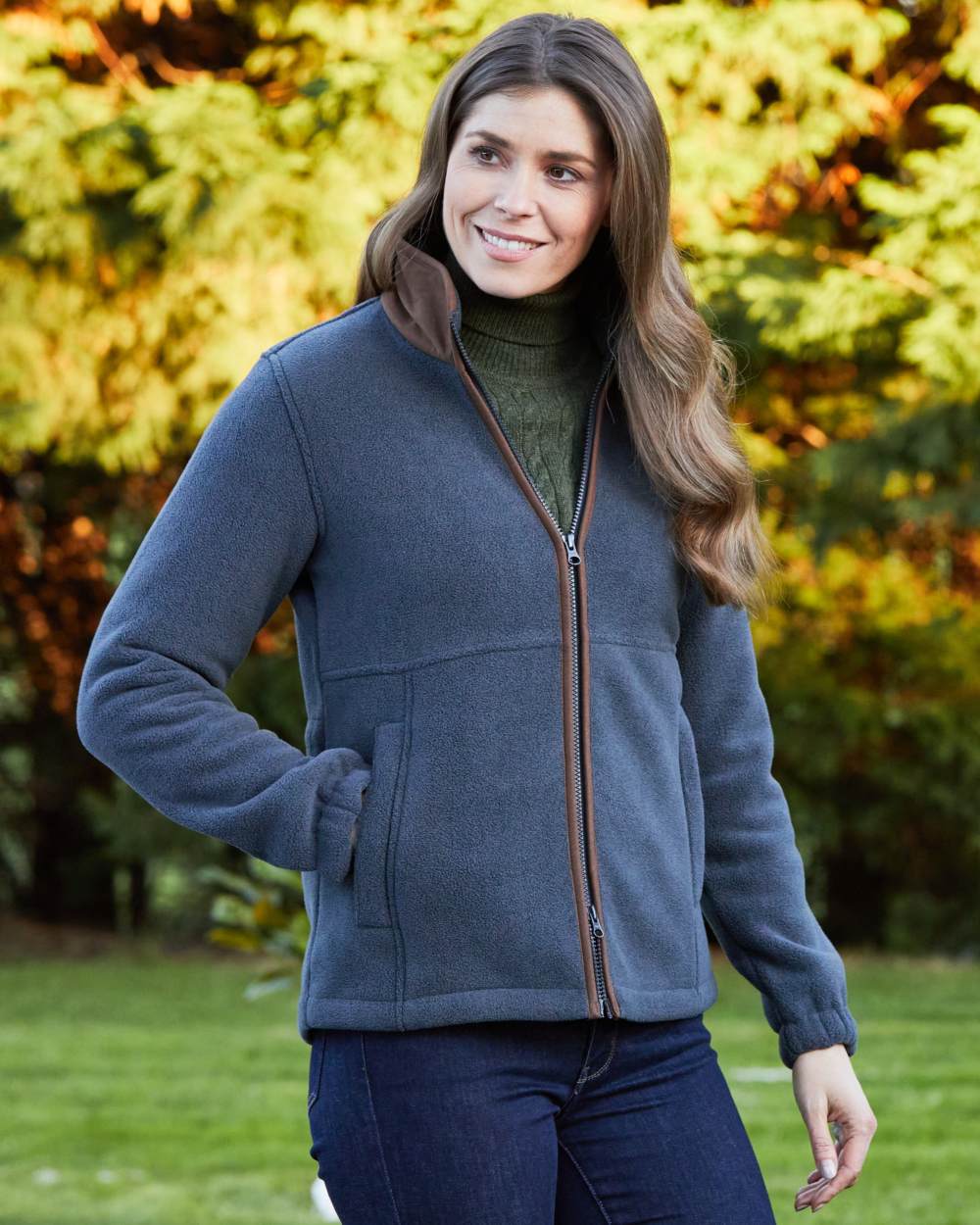 Gunmetal coloured Alan Paine Aylsham Ladies Fleece Jacket on tree background 