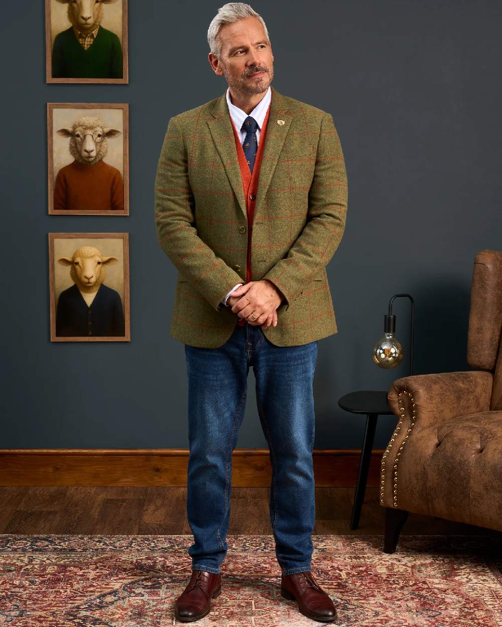 Reed Coloured Alan Paine Combrook Mens Tweed Sports Blazer on indoor background 