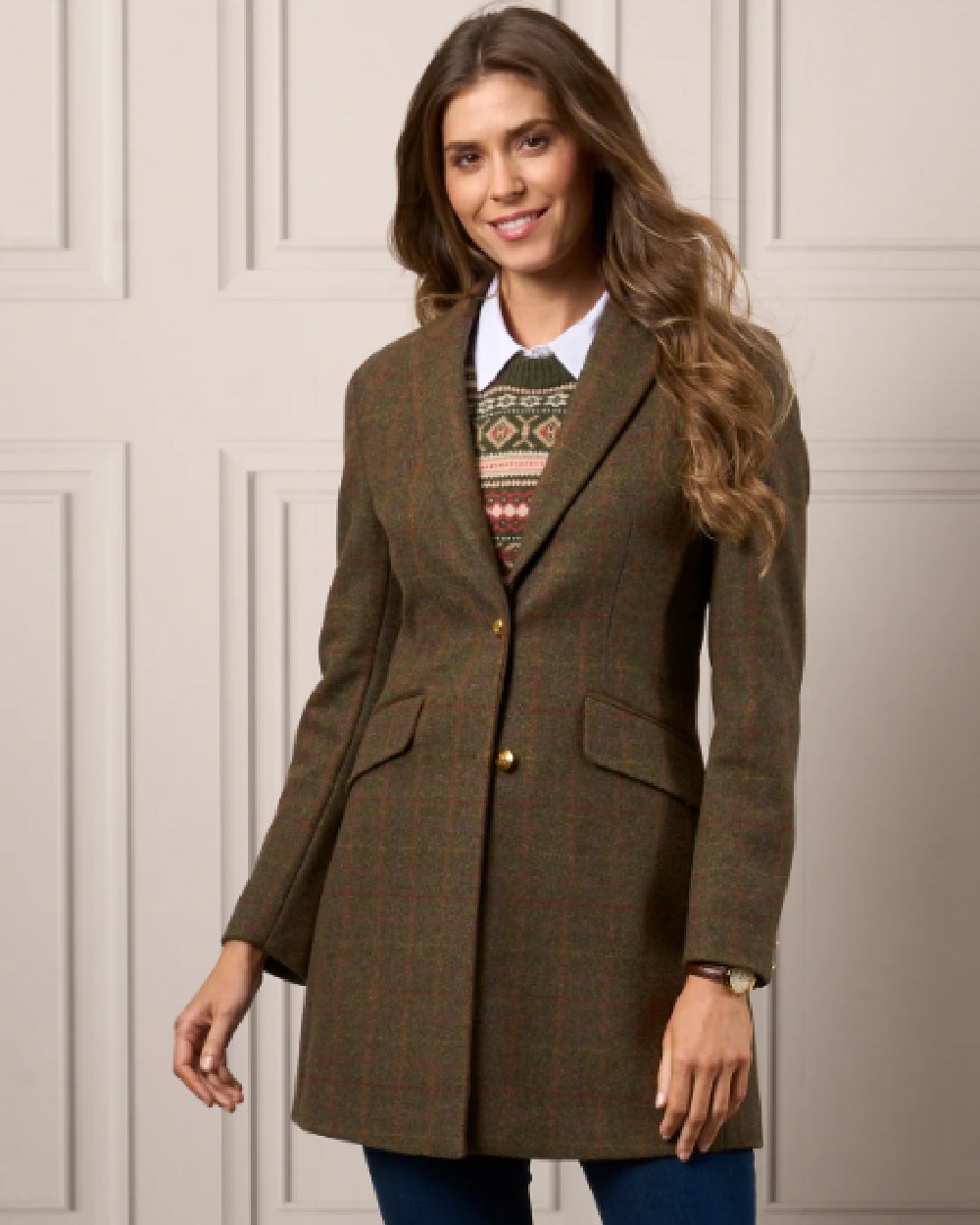 Hemlock coloured Alan Paine Surrey Mid-Thigh Tweed Coat on studio background 