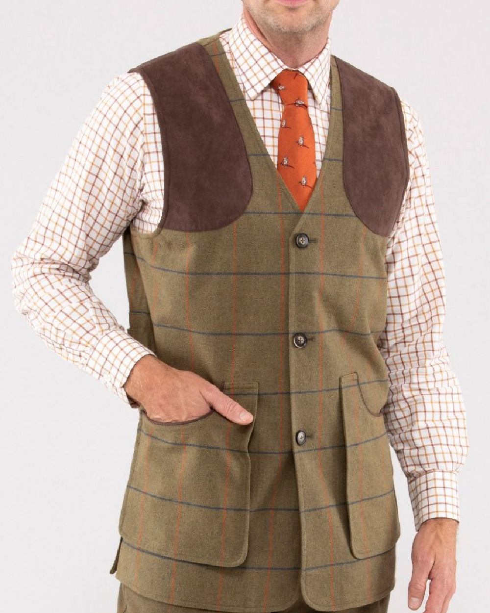 Alan Paine Axford Shooting Waistcoat in Basil 