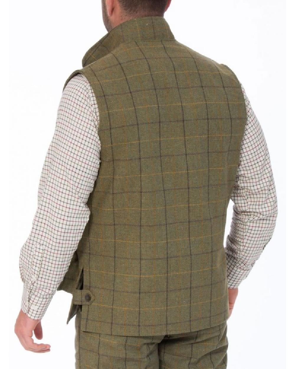 Alan Paine Rutland Tweed Waistcoat in Dark Moss 