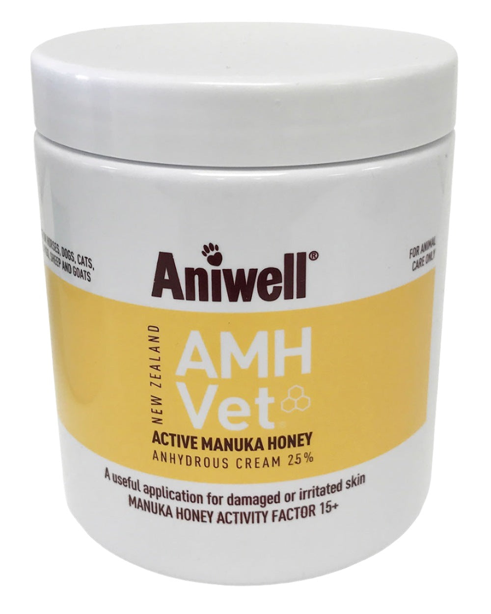 Aniwell Amh Vet Active Manuka Honey Cream 500g on white background