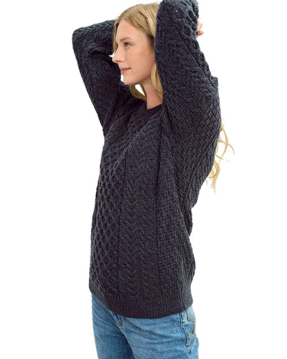 Aran Inisheer Traditional Sweater in Charcoal 
