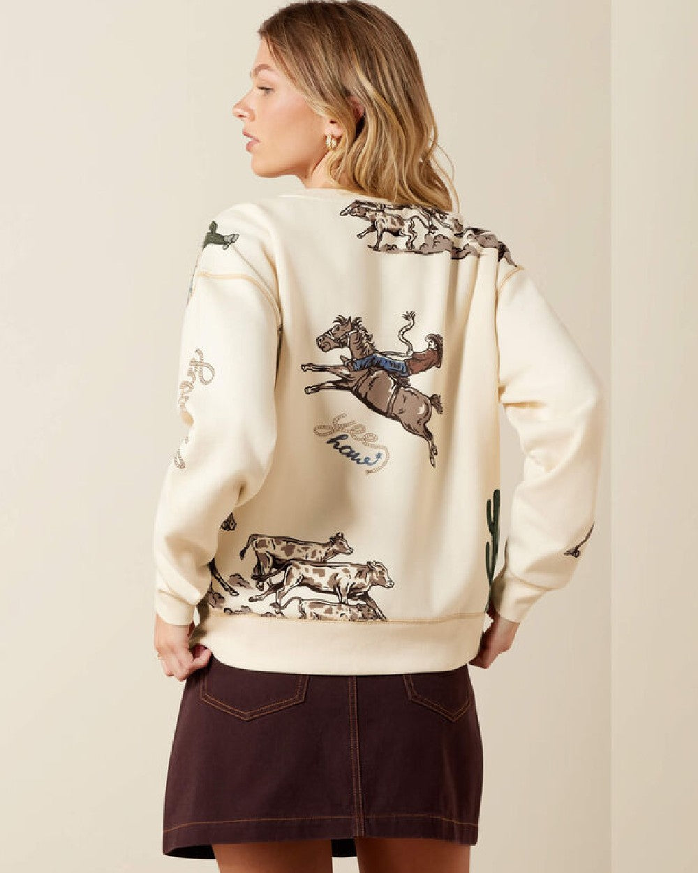 Yellow coloured Ariat Rancher Sweatshirt on beige background 
