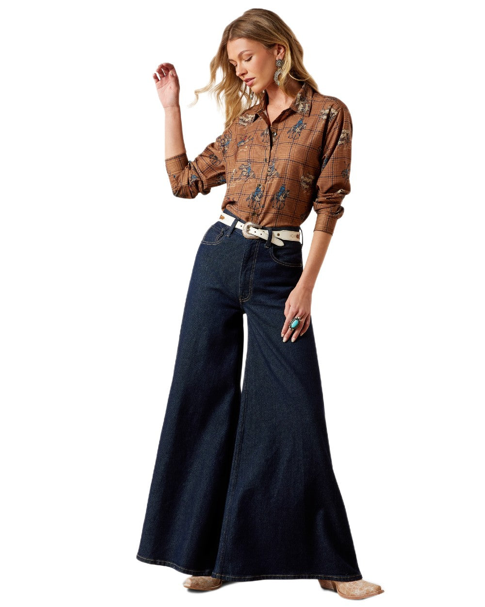 Glan Plaid Rodeo coloured Ariat Womens Homestyle Shirt on white background 